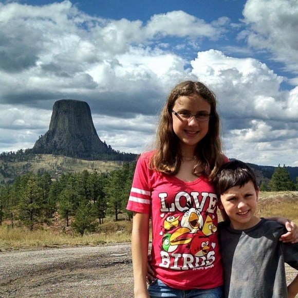 ๐ป๐ธ๐ Meet your Posher - Picture 4 of 4